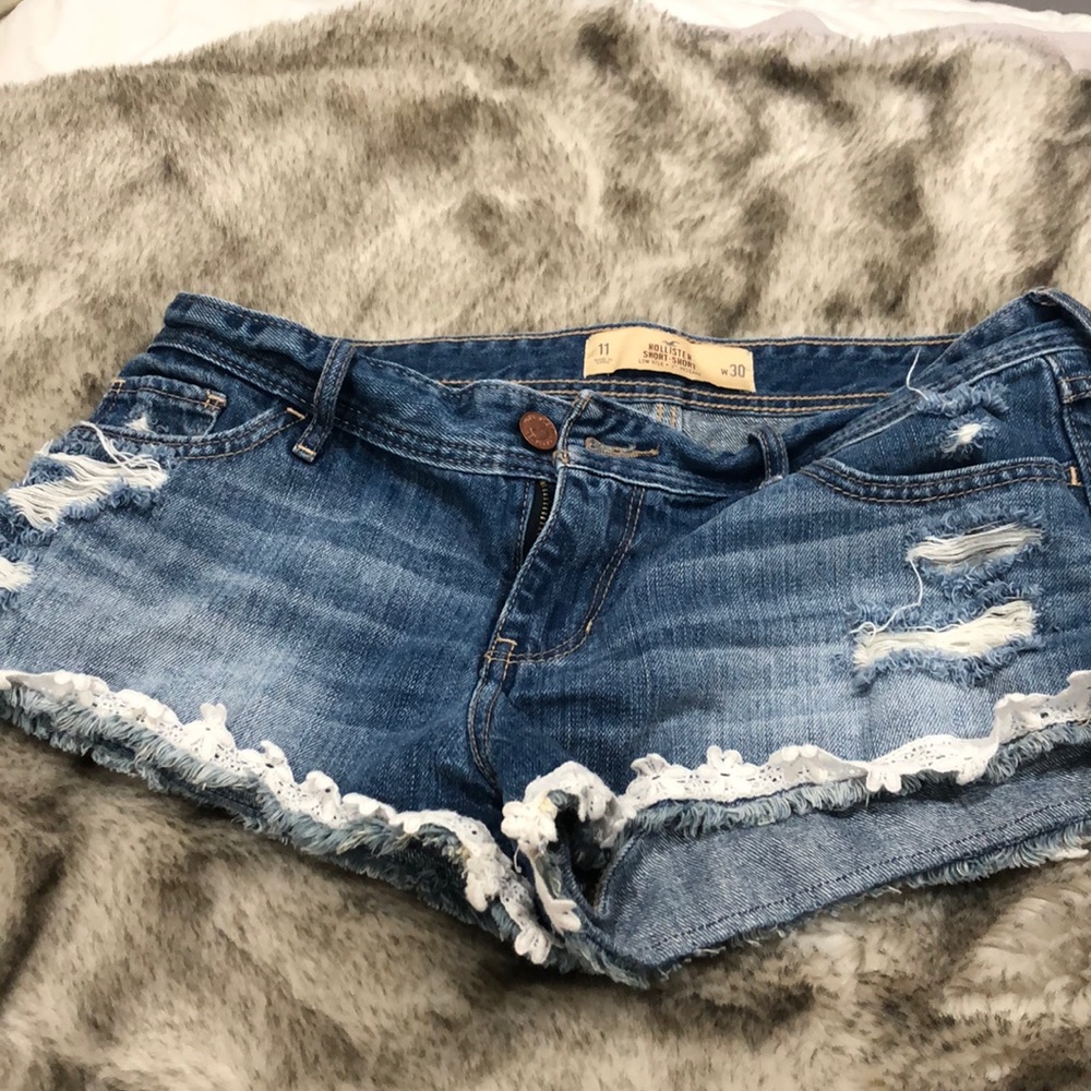 Hollister low rise short short